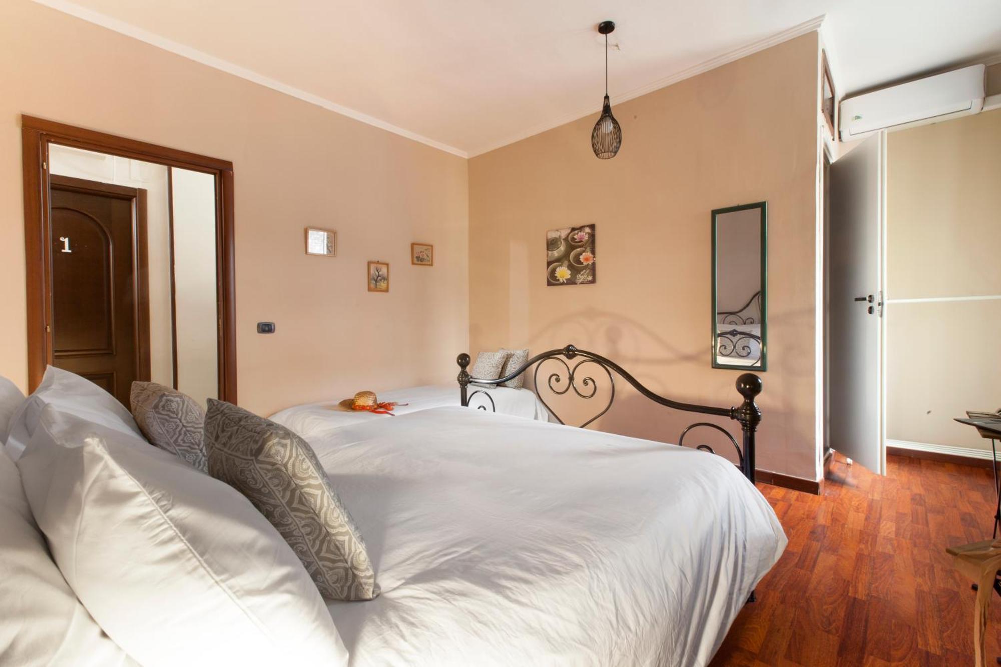 Bsisters Otel Torre del Greco Dış mekan fotoğraf